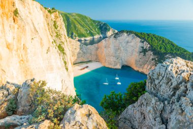 Navagio Plajı - Gemi enkazı Plajı, Zakynthos Adası, Yunanistan
