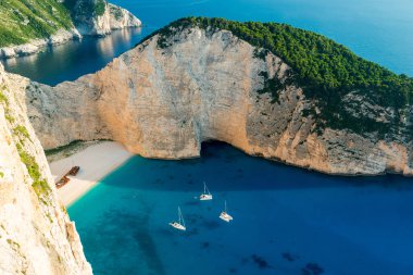 Navagio Plajı - Gemi enkazı Plajı, Zakynthos Adası, Yunanistan