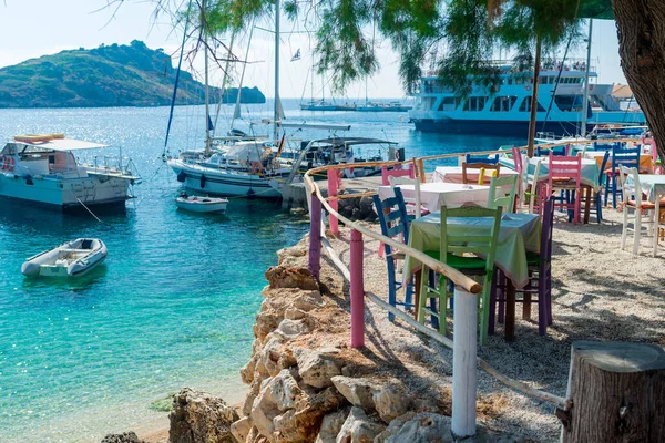 Restoranda Güzel Deniz Manzaralı Bir Masa — Stok fotoğraf