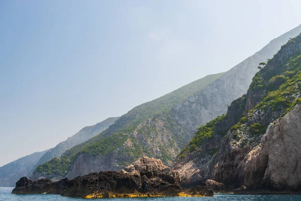 Klippig Kust Grekisk Och Havsutsikt Landskap Greece Utsikt Från Båt — Stockfoto