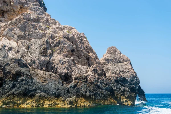 Rotsachtige Kust Van Griekenland Eiland Uitzicht Zee Landschap Grieks Uitzicht — Stockfoto