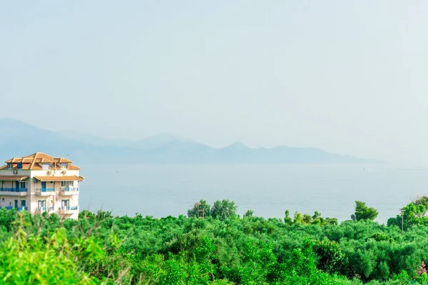 Multi Storey House Sea Background Greece — Stock Photo, Image
