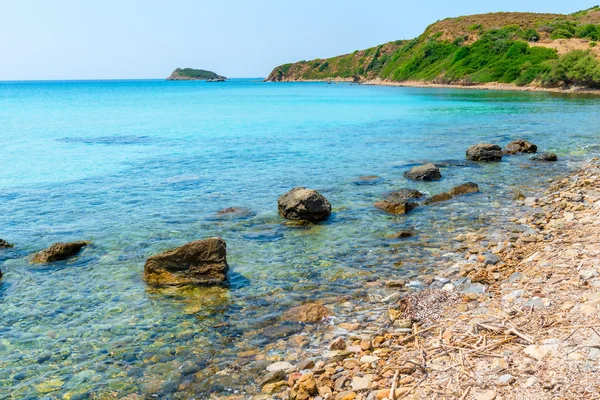 Beautiful scenic coast of the Aegean Sea — Stock Photo, Image