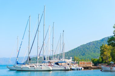 Yelkenli Yatlar sönük yelken ile Park