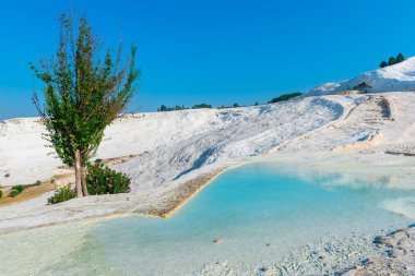 güzel turkuaz su, Pamukkale travertenleri