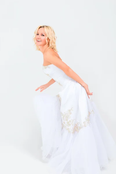 Shot of a beautiful girl in the studio in the form of the bride — Stock Photo, Image