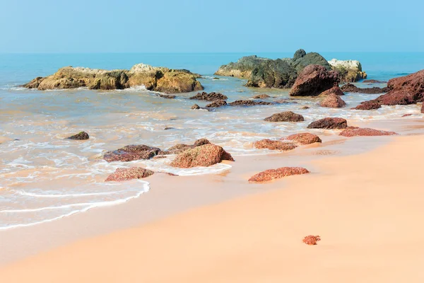 Parfait la plage tropicale pour les vacances — Photo