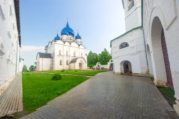 Cattedrale della Natività della Vergine nel Cremlino Suzdal — Foto Stock