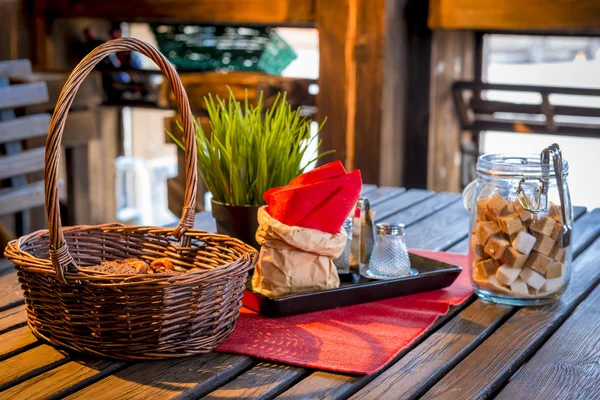 Table in the kitchen with kitchenware — Stock Photo, Image