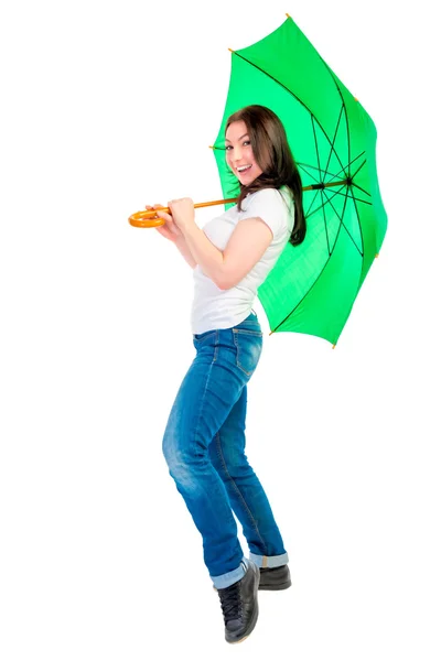 性格开朗的年轻女子，与绿伞拐杖 — 图库照片