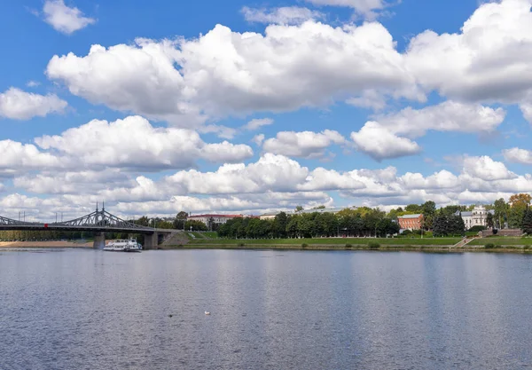 Tver Région Tver Promenade Long Volga Vue Sur Vieux Pont — Photo