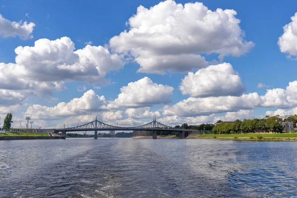 Tver Tver Bölgesi Volga Boyunca Yürü Eski Volga Köprüsünün Manzarası — Stok fotoğraf