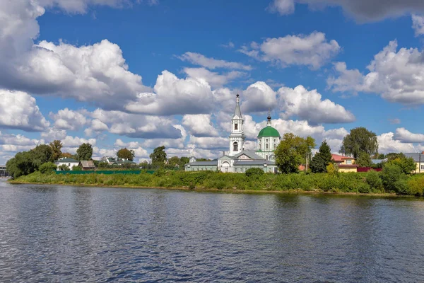 Твер Церква Великого Мученика Катерини Монастиря Святої Катерини Вид Річки — стокове фото