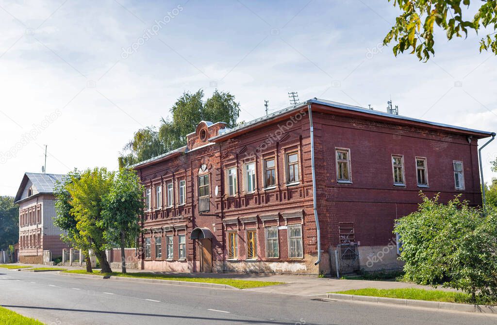 Kostroma. historic buildings on the street Shagova (Mariinskaya), early 20th century. Summer day.