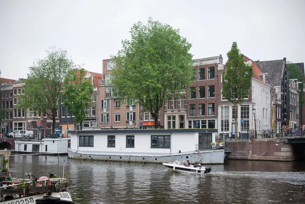 Amsterdam Países Bajos Junio 2021 Hermosa Vista Ámsterdam Con Casas — Foto de Stock