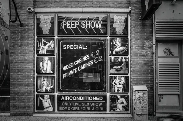 Amsterdam Netherlands June 2021 Red Light District Showcase Advertising Peep — Stock Photo, Image