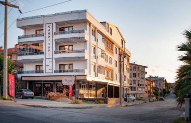 ALTINOVA, TURKEY. Ağustos 07, 2021. Şehir merkezi.