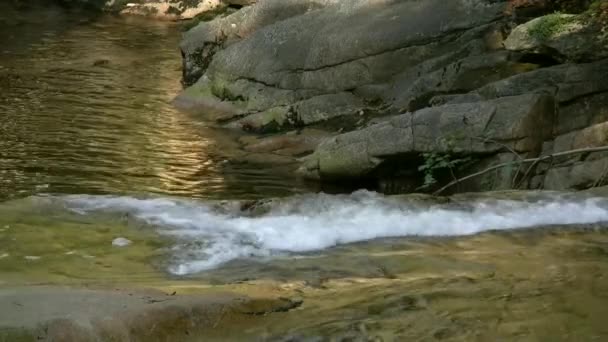 Waterfall Mumlava in Harrachov. — Stock Video