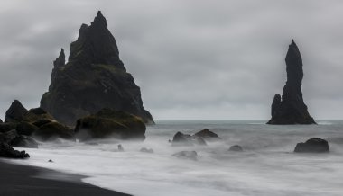 Reynisfjara siyah kum ve Beach