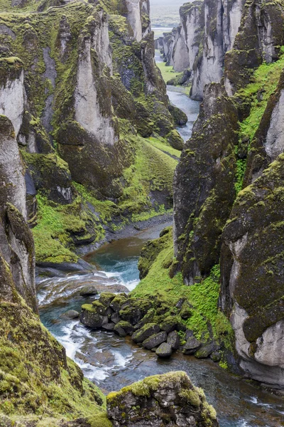 Fjadrargljufur Canyon and River — Stock Photo, Image