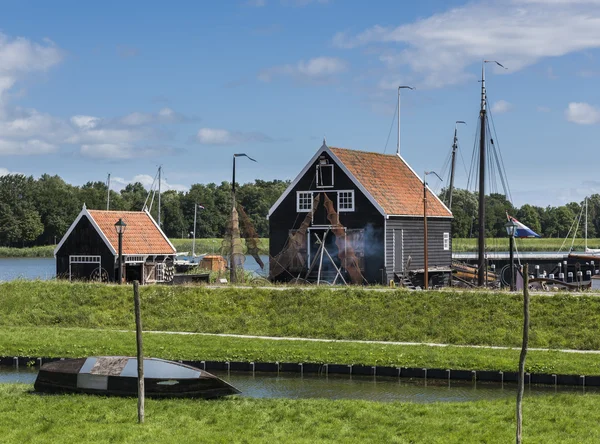 Museo Zuiderzee Enkhuizen y Barco — Foto de Stock