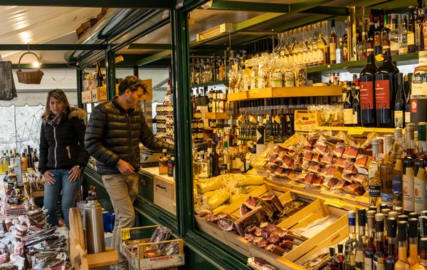 Brixen Italy October 2020 Market Stall Delicacies Meat Wines Brixen — Stock Photo, Image