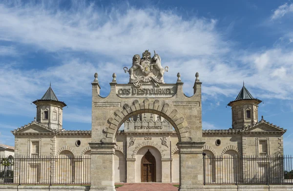 Front und Zaun Chateau cos d 'estournel — Stockfoto