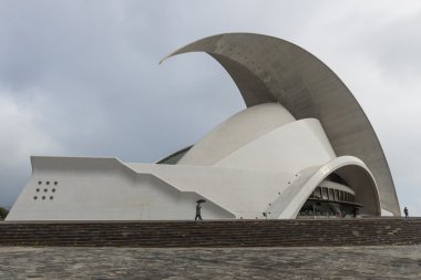 Yağmur konser salonunda