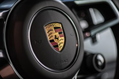 Kiev, Ukrayna - 7 Ağustos 2016: Salon Porsche araba