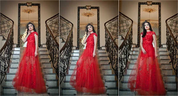 La hermosa chica en un largo vestido rojo posando en una escena vintage. Joven mujer hermosa con un vestido rojo en un viejo hotel. Sensual mujer joven elegante en rojo vestido largo tiro interior . — Foto de Stock