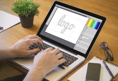 bilgisayar masaüstü grafik tasarım