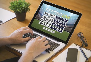 dizüstü bilgisayarda çalışma coolhunter