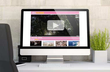 bilgisayar gösteren video akışı Web sitesi