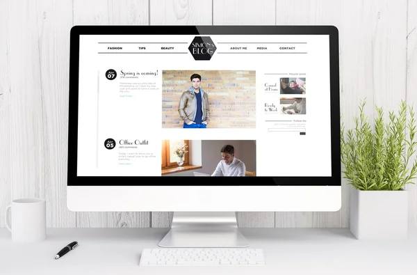 Blog mode pada layar komputer — Stok Foto