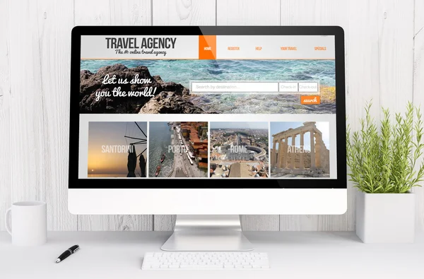 Travel agency website on computer screen — Stock Photo, Image