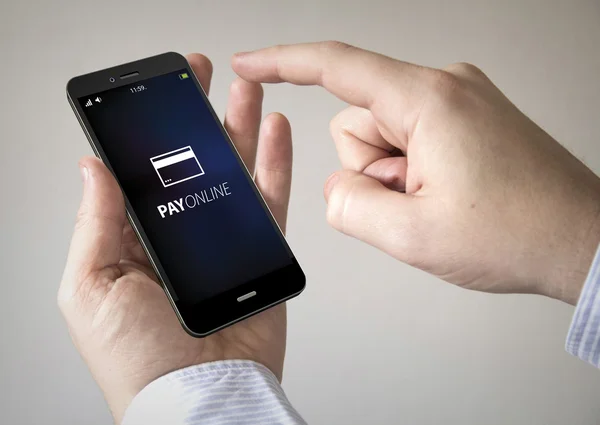 Écran tactile payer smartphone en ligne — Photo