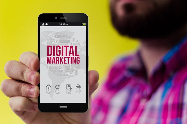 Smartphone-val digitális marketing — Stock Fotó