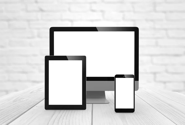 Dator, Tablet PC och telefon med blank skärm — Stockfoto