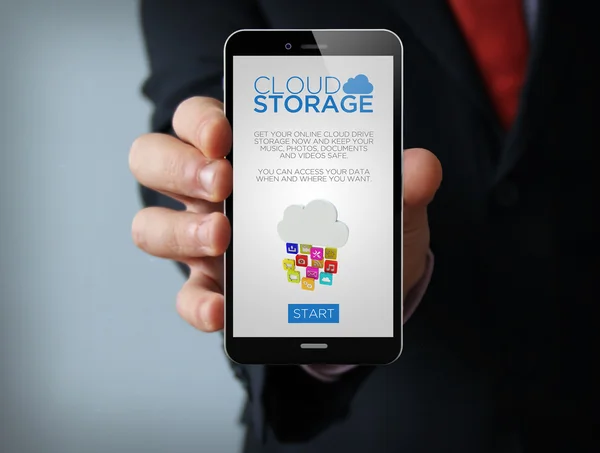 Zakenman bedrijf smartphone met cloud storage — Stockfoto