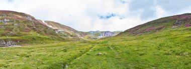 Romanya 'daki Bucegi dağlarında Türk Mekkesi