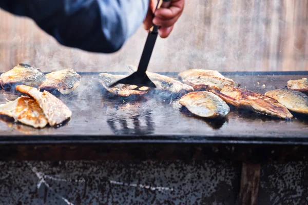 Matlagning makrill — Stockfoto