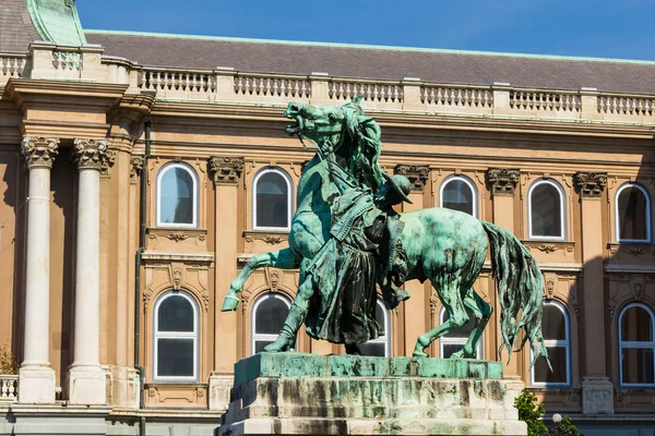 Statue of the Csikos (hungarian horse wrangler) — Stock Photo, Image