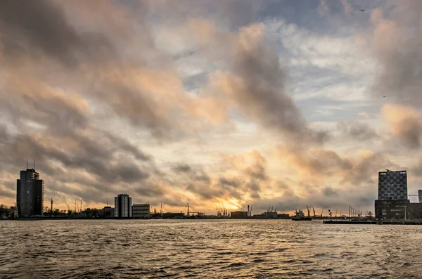 Rotterdam Pays Bas Novembre 2020 Ciel Spectaculaire Coucher Soleil Sur — Photo