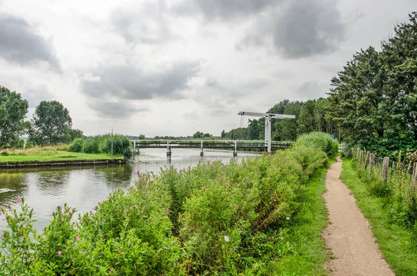 Sentier Étroit Gravier Long Pont Levis Bois Traversant Canal Berkelsche — Photo