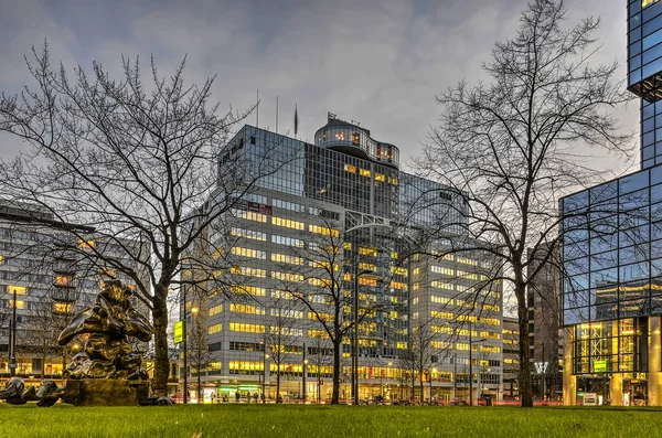 Rotterdam Netherlands December 2016 Blue Hour View Hofplein Square Weena — 스톡 사진