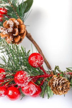 Dekoratif unsurlarla dolu renkli bir Noel geçmişi var. Tebrik kartları için kullanışlı. Metin için yer