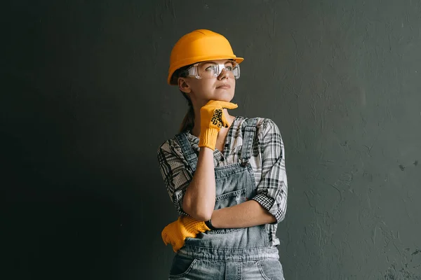 woman worker in hard hat