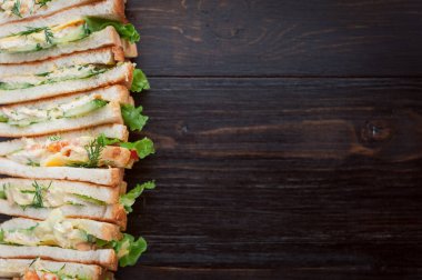 Köy usulü nefis ev yapımı sandviç.