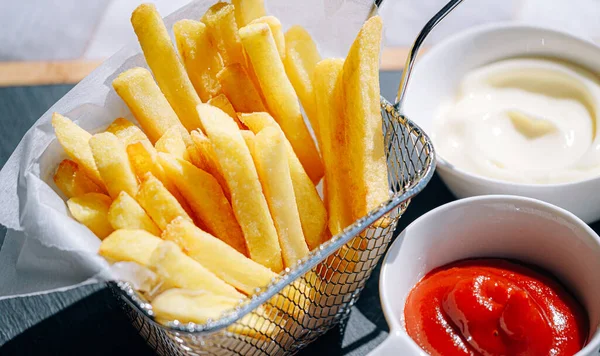Delicious Hot Fries Different Sauces — Fotografia de Stock
