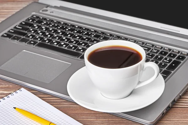 Office desk table — Stock Photo, Image